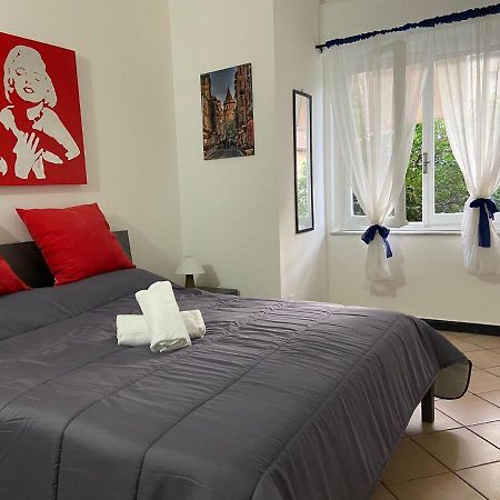 Willa Right Bank House Imperia Zewnętrze zdjęcie