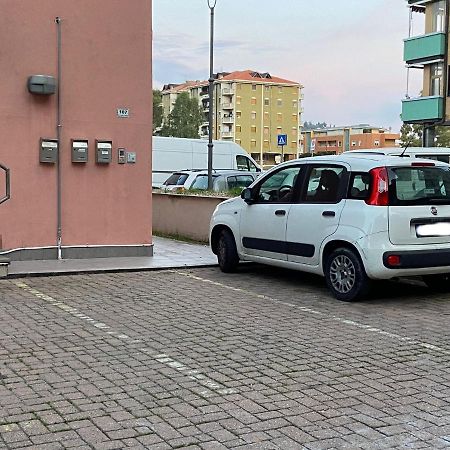 Willa Right Bank House Imperia Zewnętrze zdjęcie